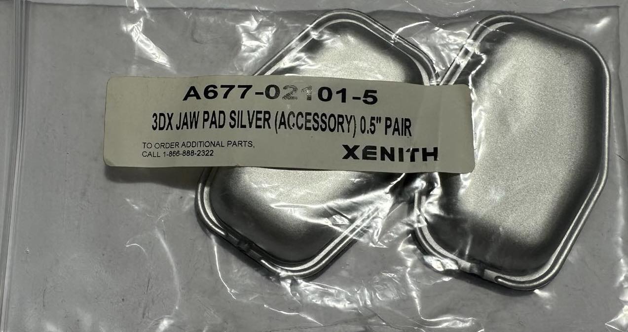 Xenith X2E+ 3DX Silver Jaw Pad 0.5"