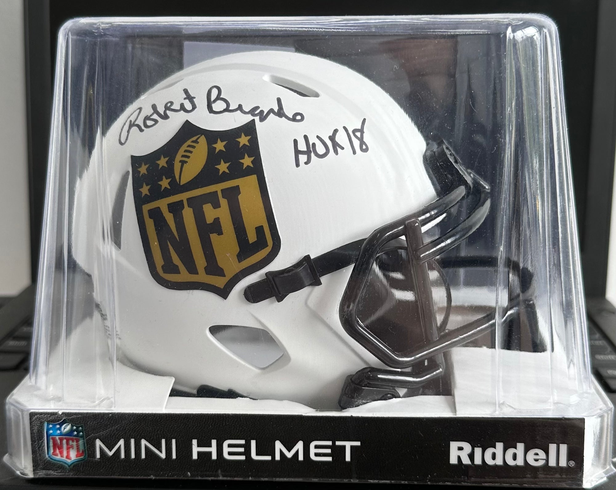 Robert Brazile NFL HoF 18 Mini Helmet